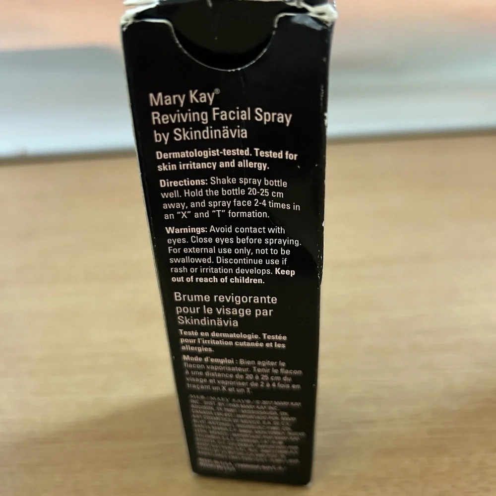 Mary Kay Reviving Facial Spray